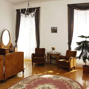Kalvin House Macaristan